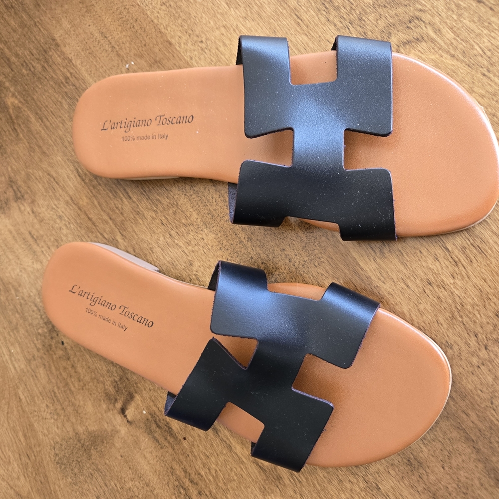 NWT! From ITALY - Black Minimalist H-Strap Sandals